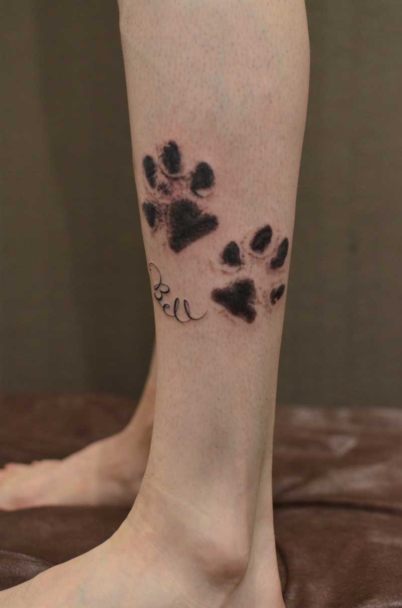 愛犬の足型